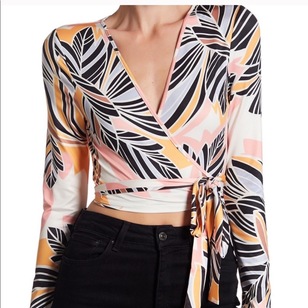 Yumi Kim Under Wraps Cropped Wrap Top M
